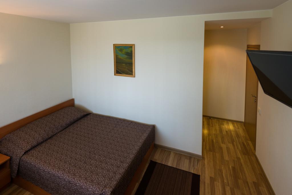 Pas Roma Hotel Šventoji Eksteriør billede